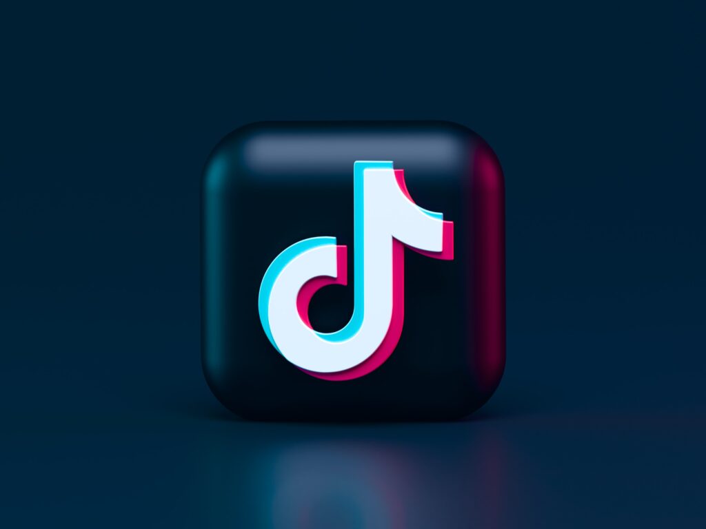 TIKTOK community manager